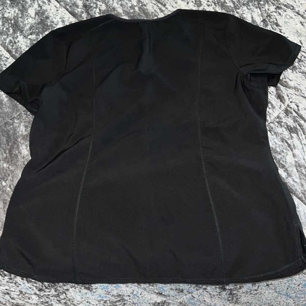 Cherokee Infinity Scrub Top - Picture 7 of 7